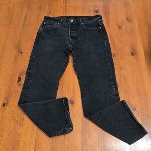 Levi's Men's 501 Classic Black Mid Rise Straight Leg Jeans Button Fly 33 X 28.5